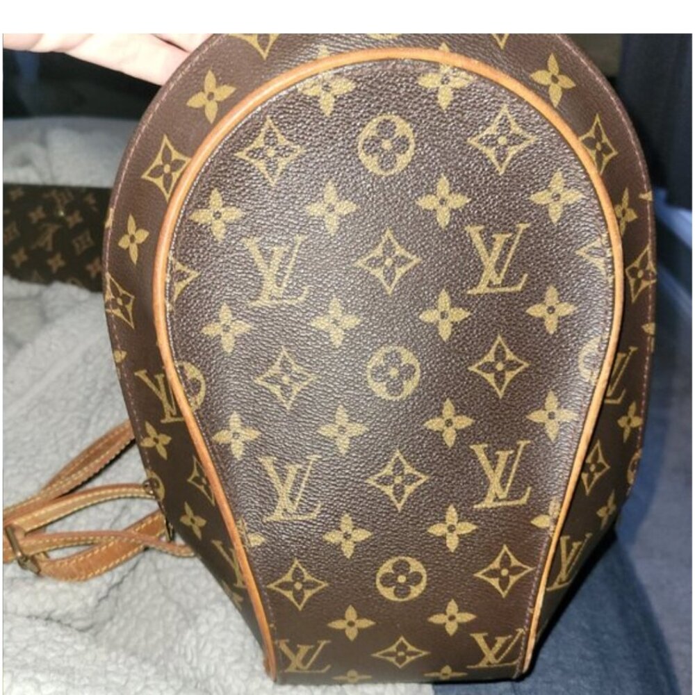 Louis Vuitton Dos Eclipse bag